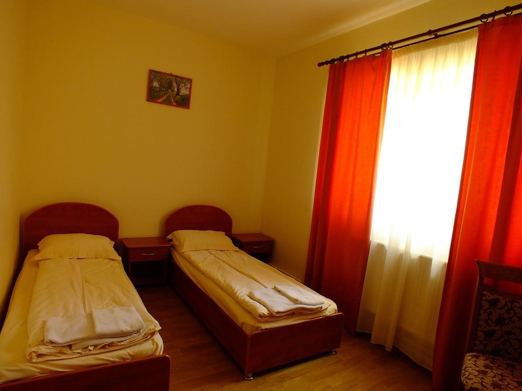 Motel Vector Găeşti الغرفة الصورة