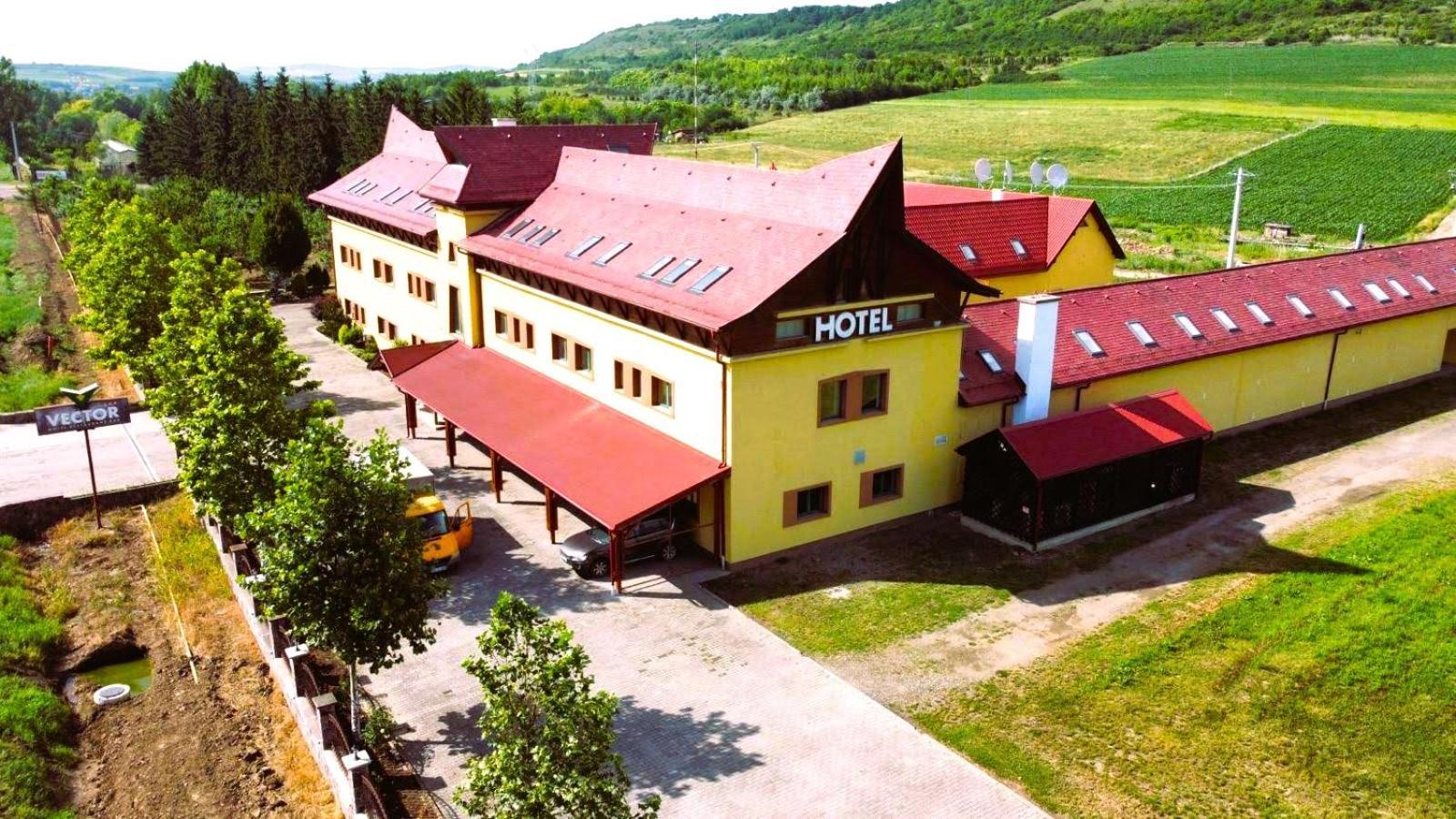 Motel Vector Găeşti المظهر الخارجي الصورة