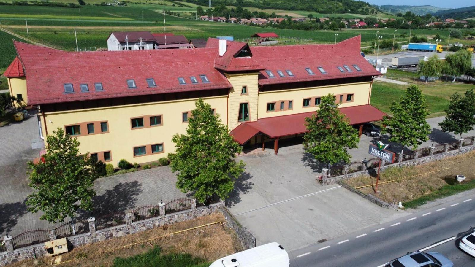 Motel Vector Găeşti المظهر الخارجي الصورة
