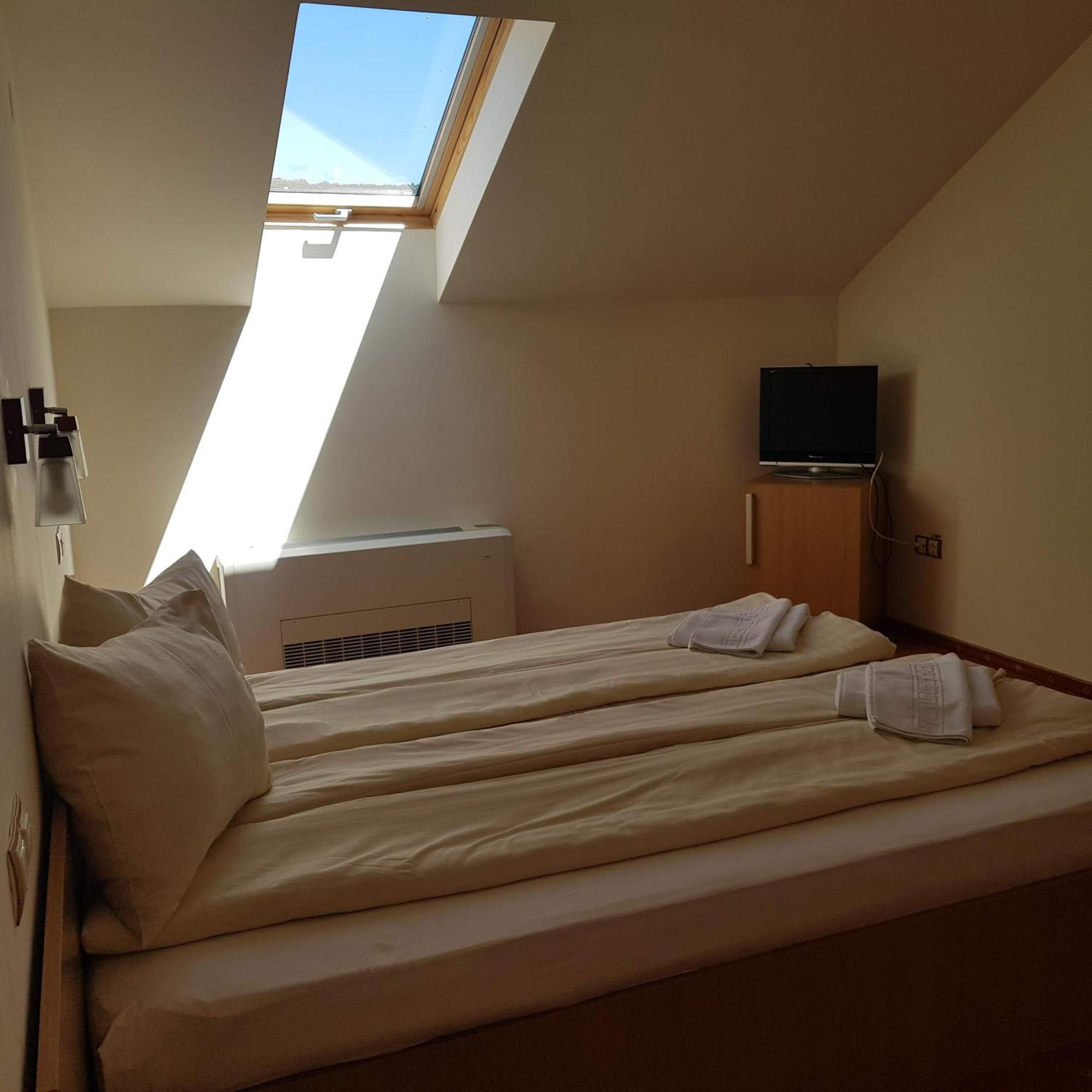 Motel Vector Găeşti المظهر الخارجي الصورة